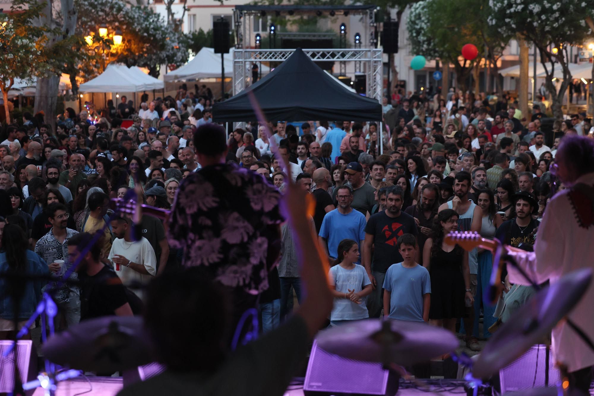 Sueños de Libertad de Ibiza sale a la calle en un año de transición