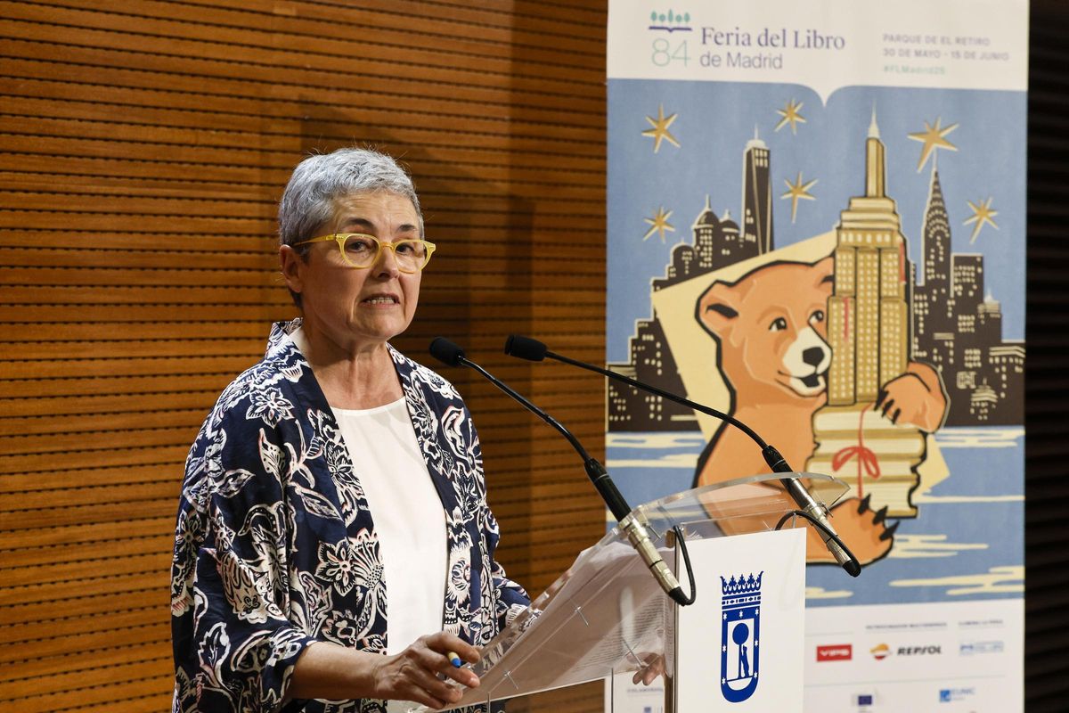 La directora de la Feria del Libro, Eva Orúe, durante la rueda de prensa de este martes.