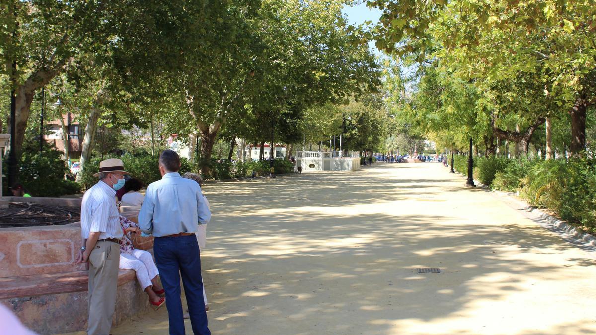 Concentración de coches clásicos en Antequera