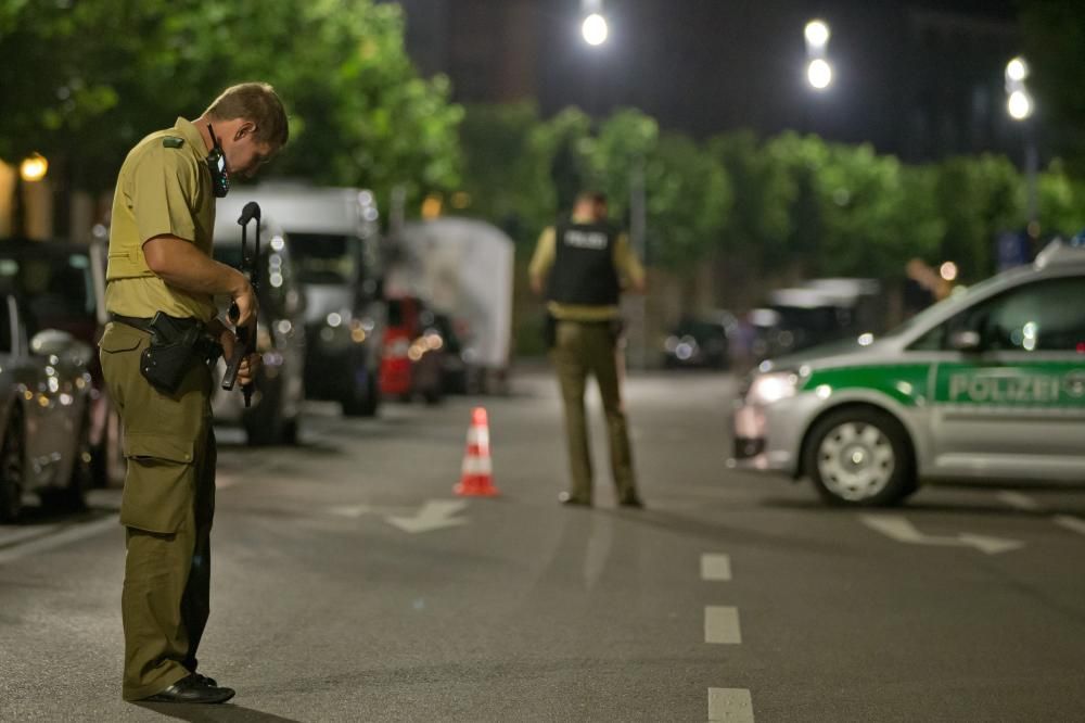 Un muerto por una bomba en la entrada de un festival de música en Alemania