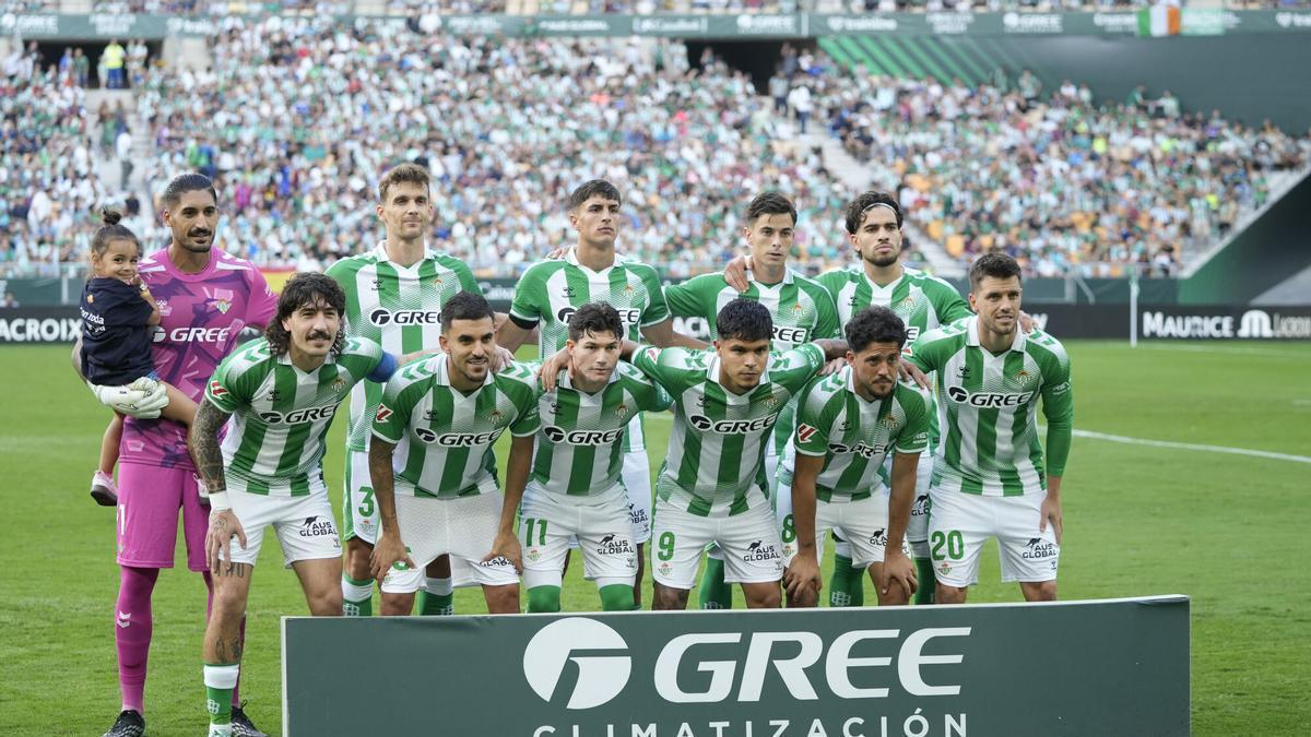 Las notas de los jugadores del Betis ante el Barcelona: Lo Celso destaca en una tarde polémica