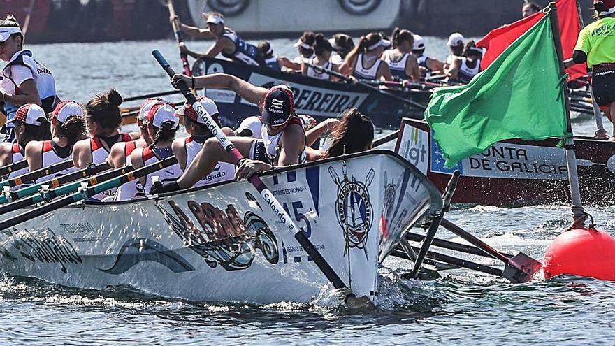 La embarcación femenina de Salgado-Perillo.