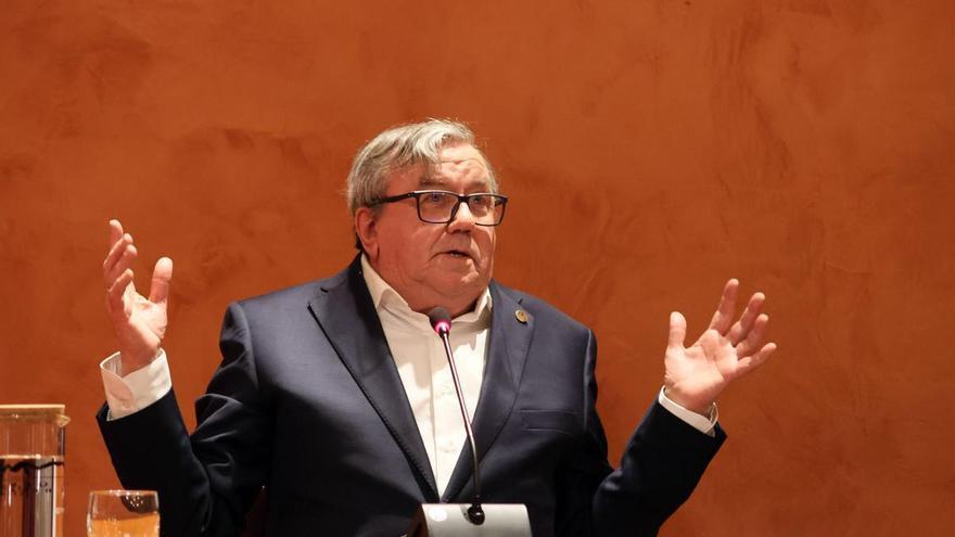 La sèrie d’estiu de Francesc Comas arrodonirà  el viatge pels equipaments de Manresa del XIX