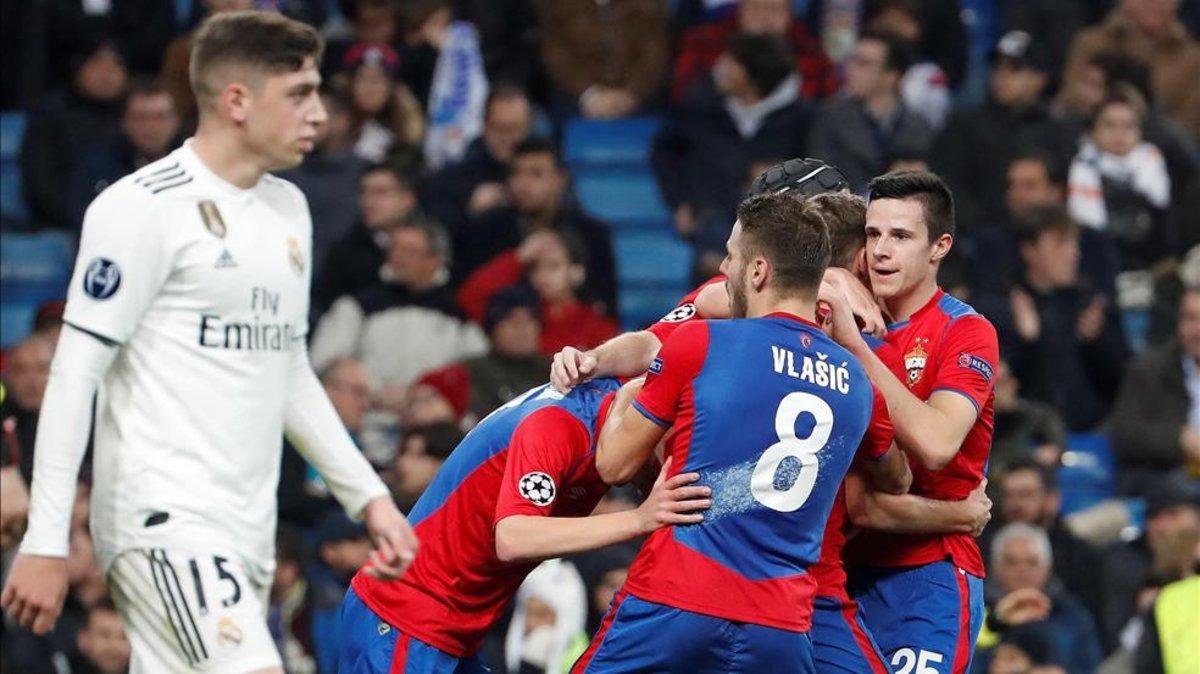 El CSKA Moscú gana por 0-2 al descanso en el Bernabéu