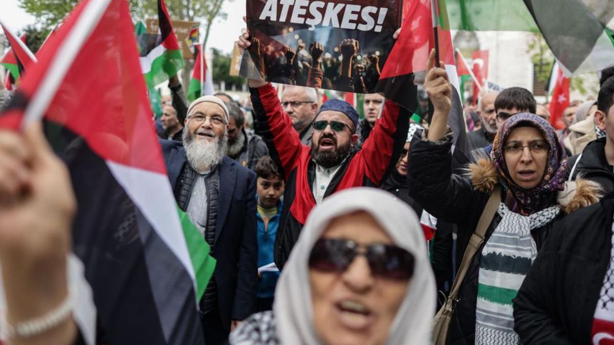 Protestas en Turquía contra el ataque a Gaza.  | // ERDEM SHAHIN