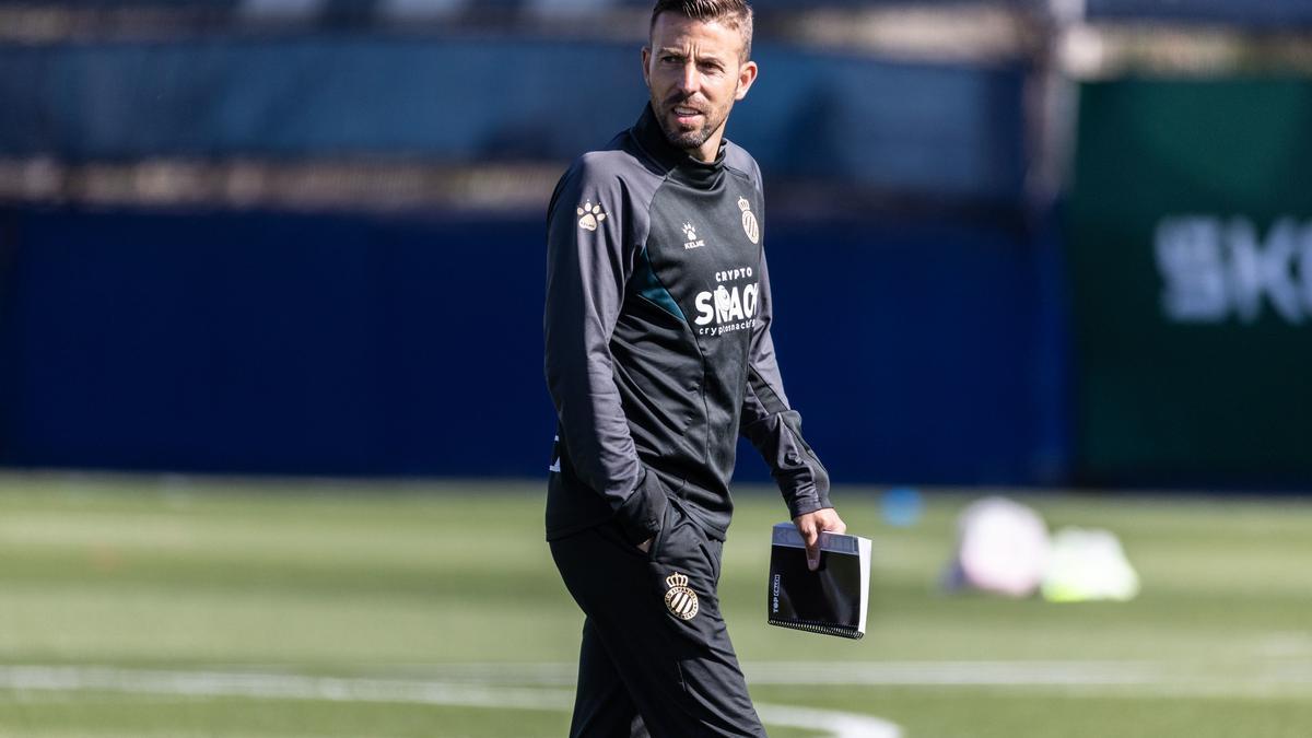 Luis García, en una imagen de archivo en un entrenamiento con el Espanyol