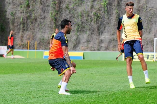 Entrenamienro de la UD Las Palmas previo a la ...