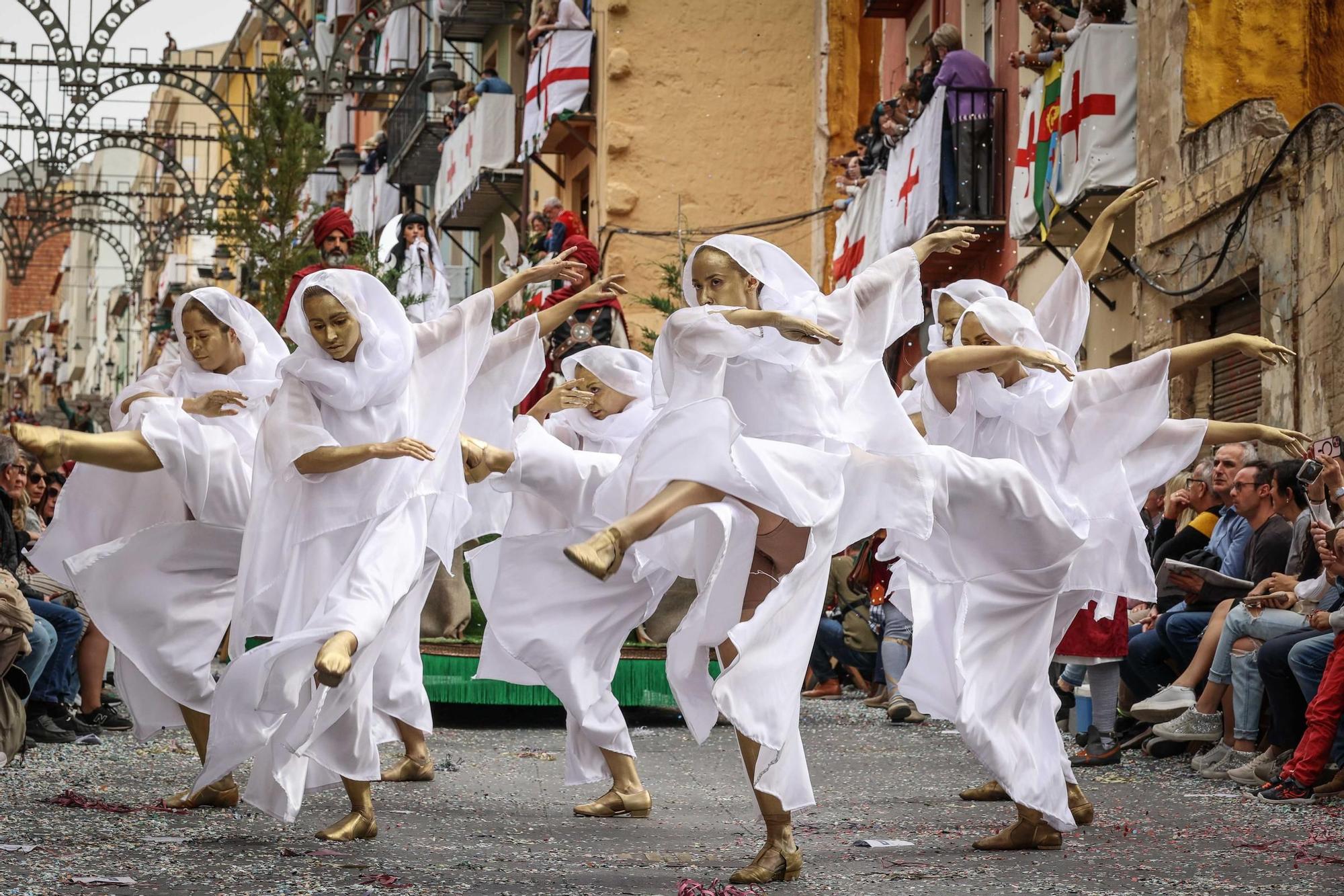 La Entrada Mora de Alcoy devuelve a la vida a Al-Azraq