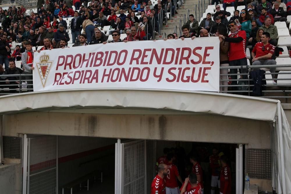 Partido entre el Real Murcia y el Linense