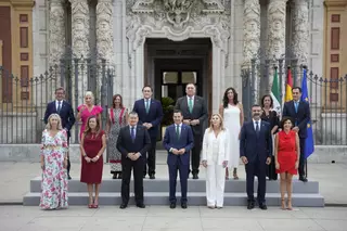 El BOJA publica el nuevo sueldo de Moreno y el Ejecutivo andaluz