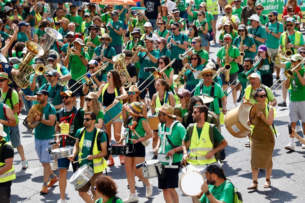 La manifestación de docentes de este martes 2 de junio, en imágenes