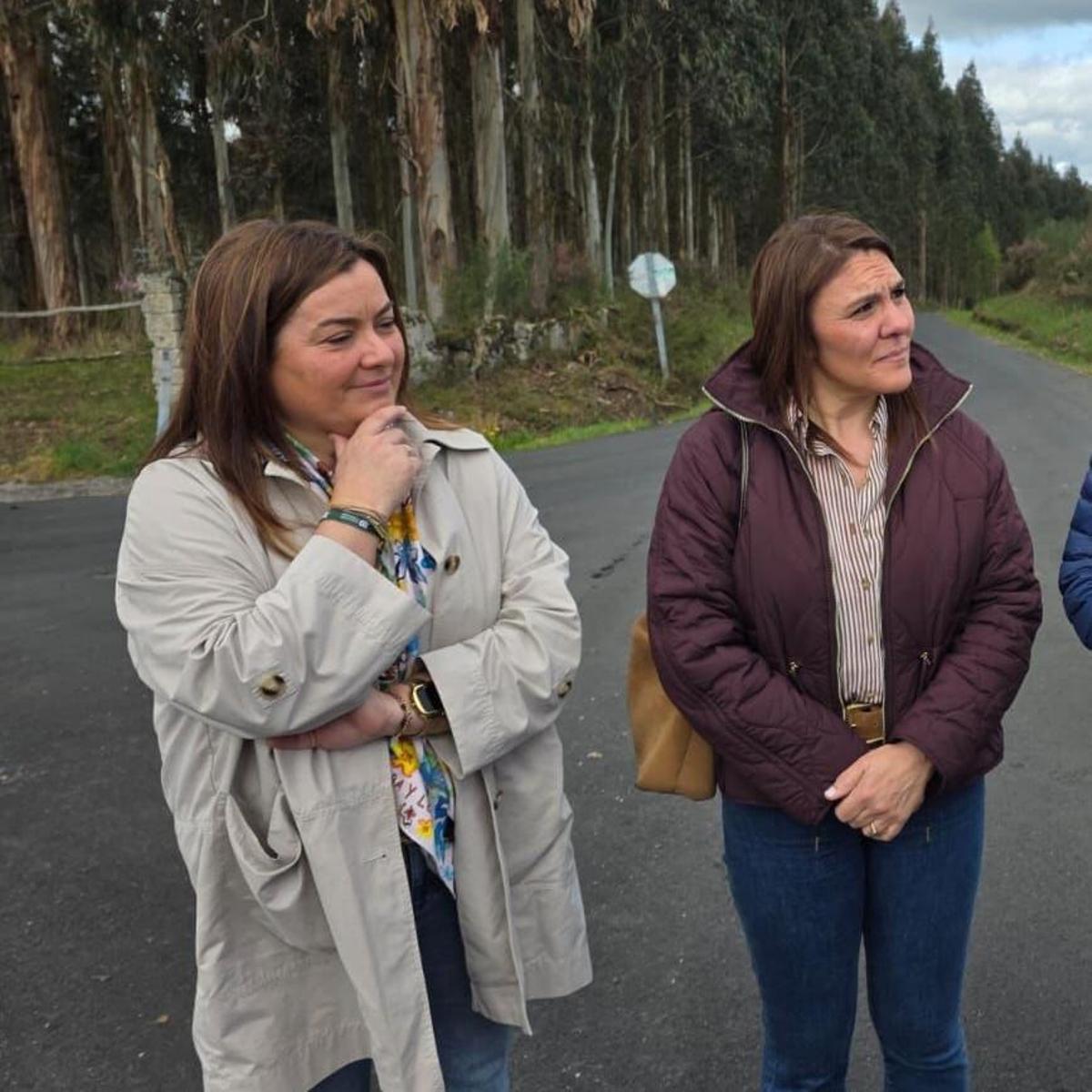 Las portavoces del PP en Rodeiro, Cati Somoza, y Agolada, Carmen Seijas.