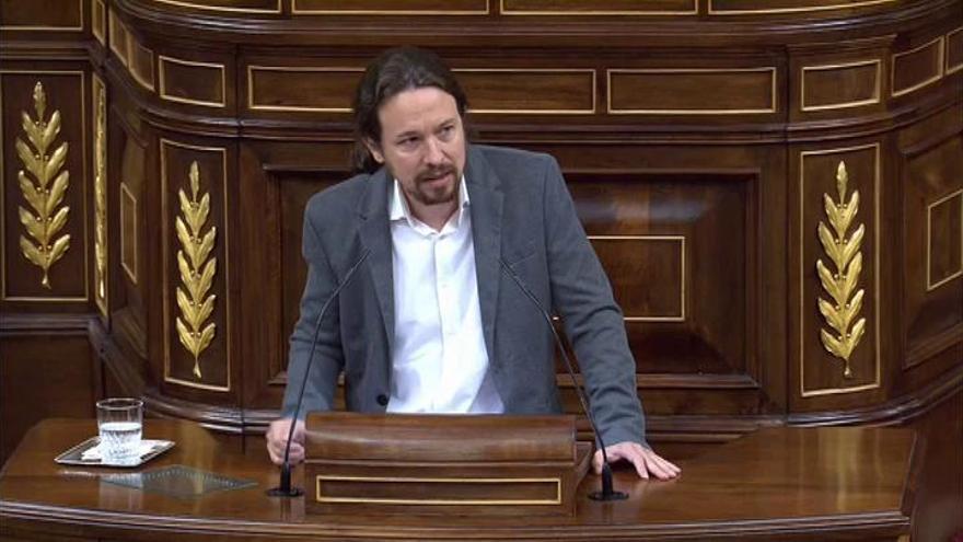 Iglesias vuelve a "tender la mano" a Sánchez