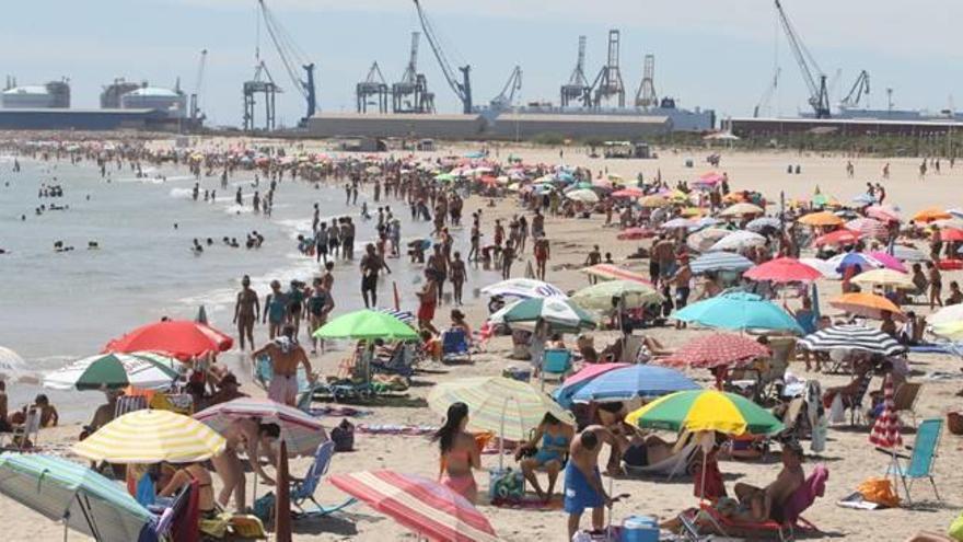 Susto en la playa del Port