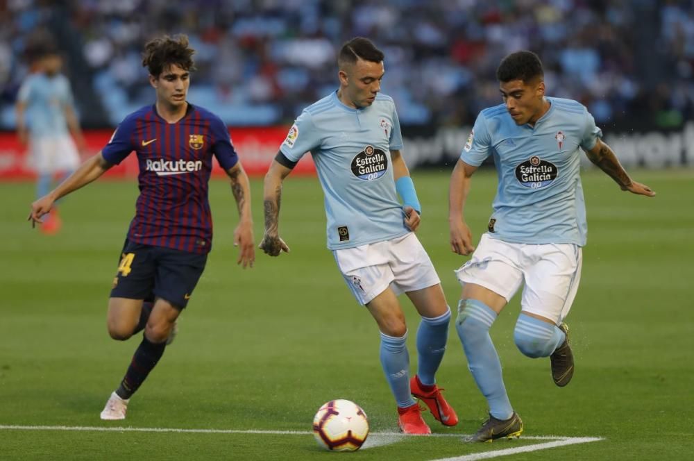 El Celta tumba al Barça y acaricia la permanencia. // A. Villar | J. Lores