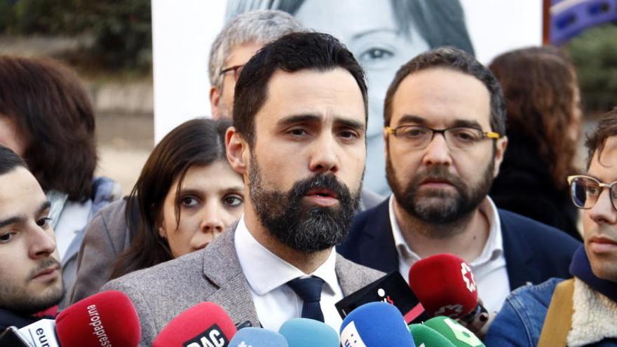 «De veritat ens conformem amb una democràcia i un estat que ataca el debat parlamentari lliure?»