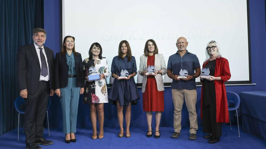 Entrega de premios de las V Jornadas Rutas de la Seda y Mujer en las Culturas del Mediterráneo.