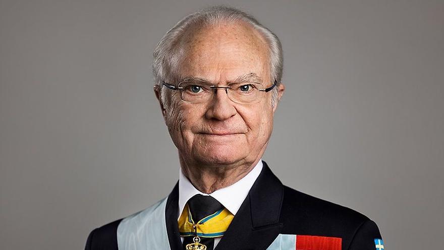 Carlos XVI Gustavo. 