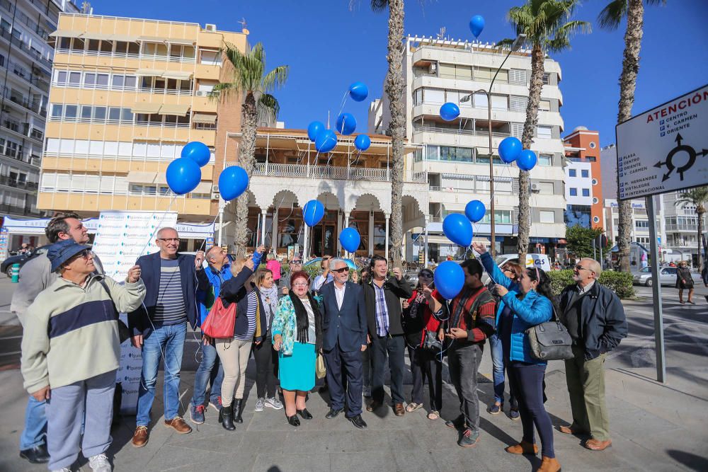 Pruebas gratuitas de prevención, información, charlas y una suelta simbólica de globos azules han conmemorado hoy el Día Mundial de la Diabetes