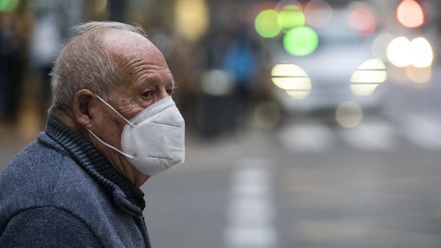 Cuándo deja de ser obligatoria la mascarilla en interiores