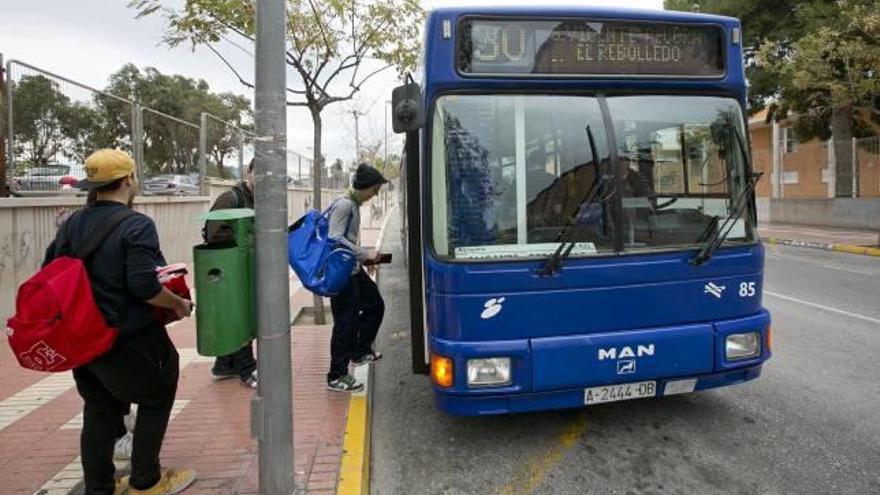 Alicante se conectará a sus partidas rurales con taxis a demanda