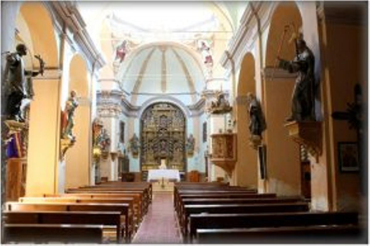 Interior de la iglesia de la Asunción de Barachina, Teruel