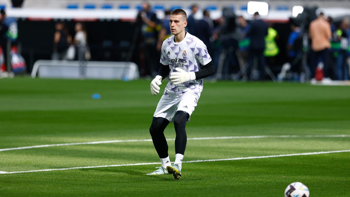 Lunin solo está teniendo oportunidades cuando se lesiona Courtois