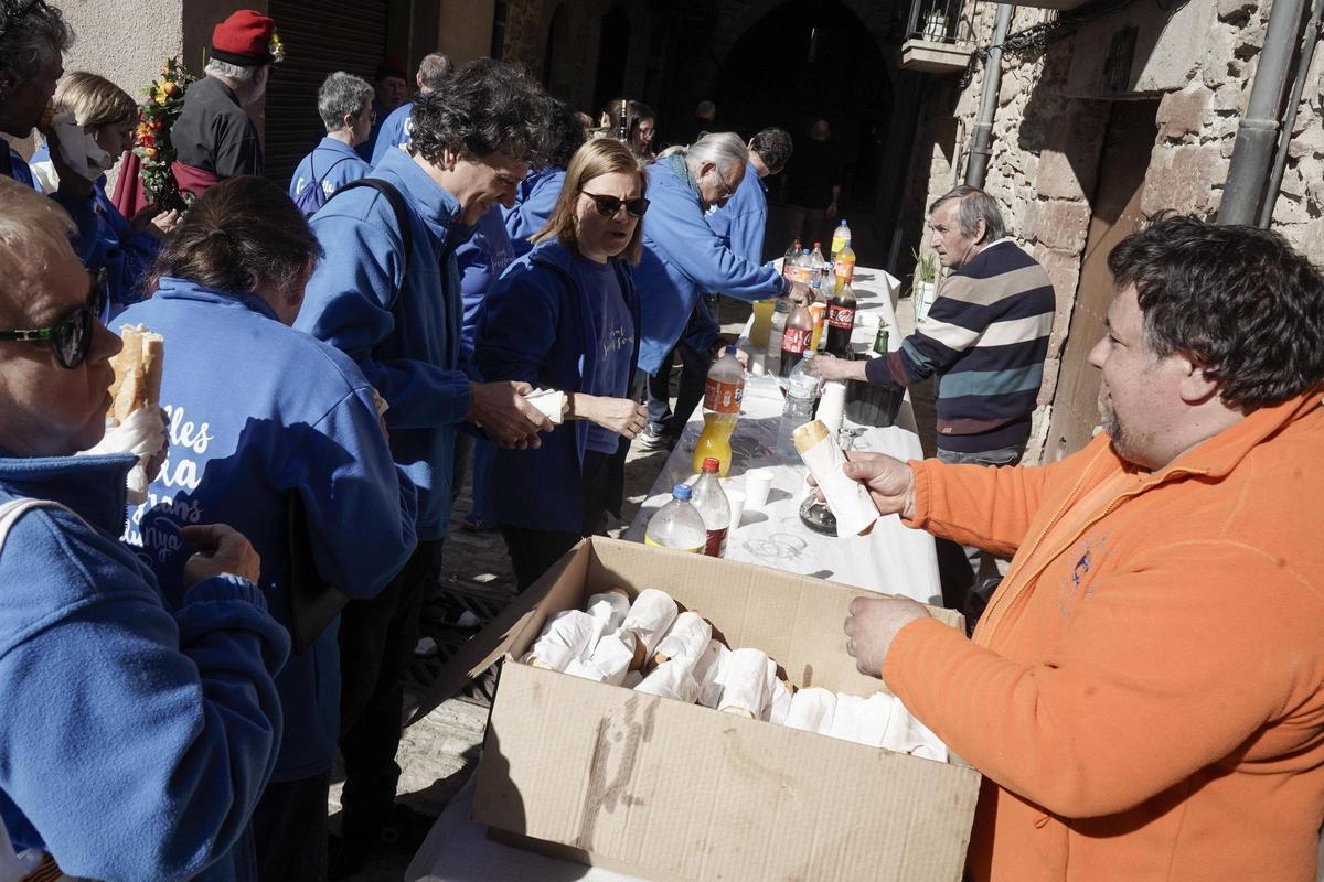 Busca't a les fotos de les Caramelles de Súria 2026