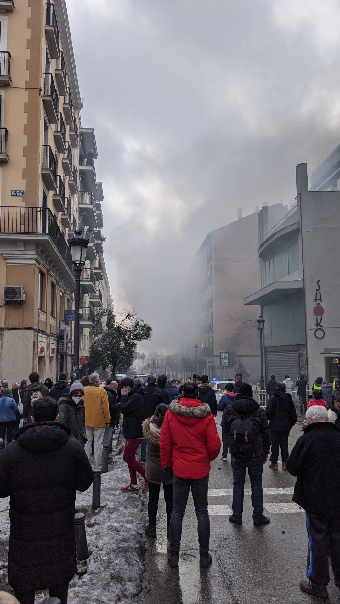 Al menos tres muertos en una fuerte explosión en un edificio del centro de Madrid