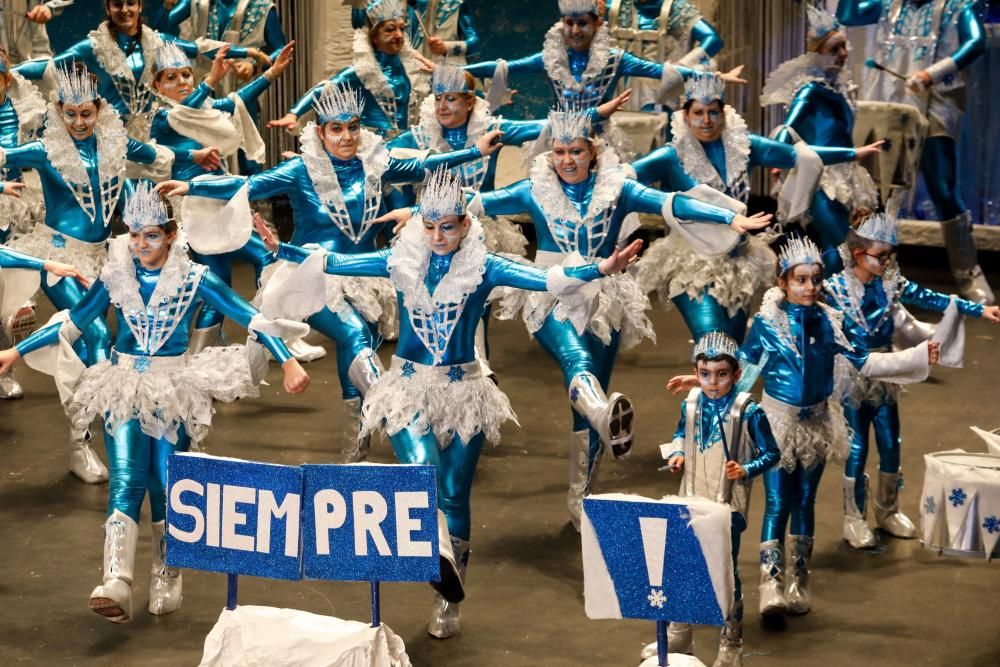 Primera jornada del concurso de charangas en el Teatro Jovellanos