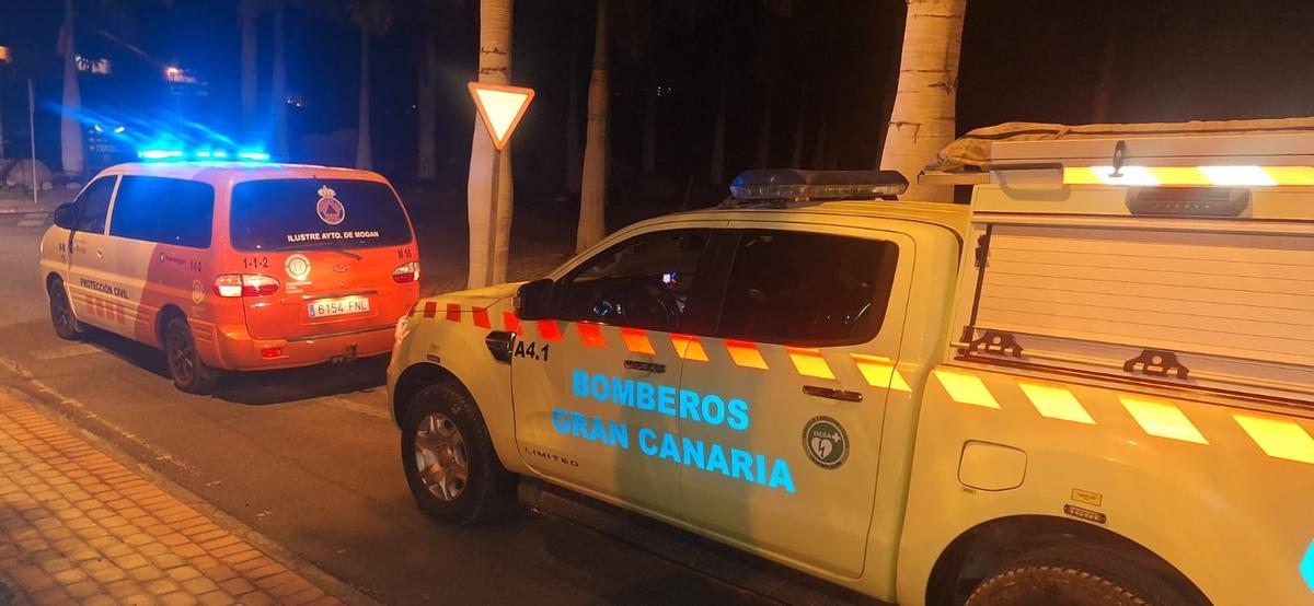 El cuerpo de Bomberos de Gran Canaria intervino también en el rescate.
