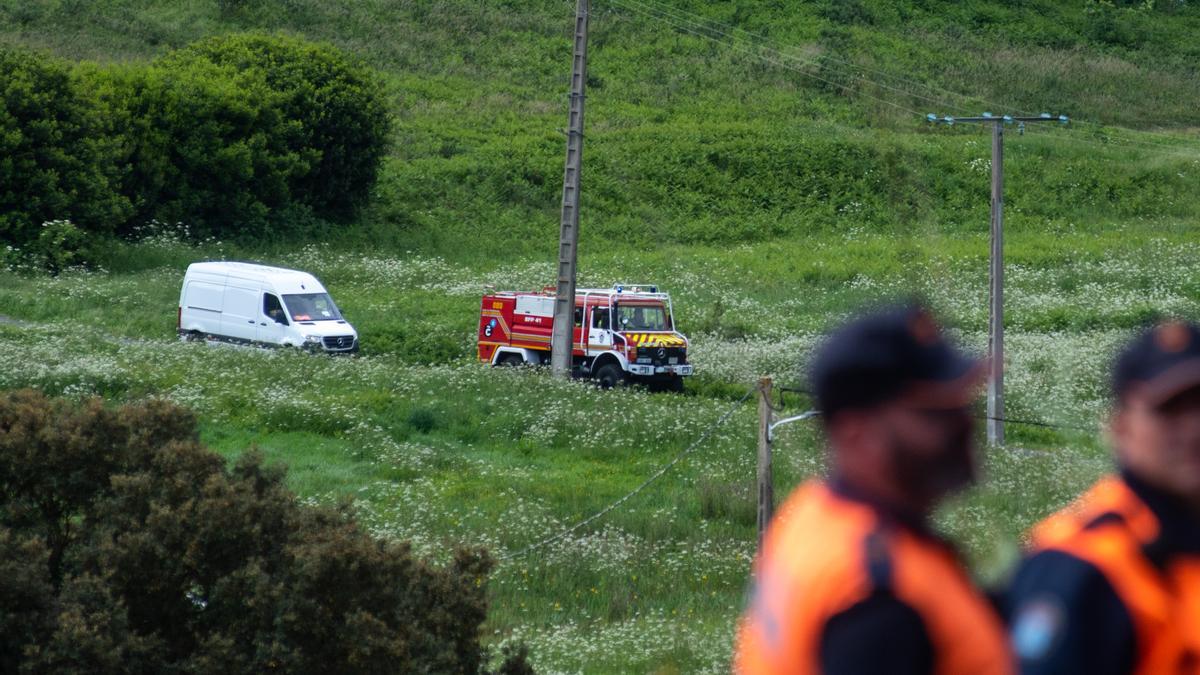 La Xunta realiza un simulacro de incendio forestal próximo a viviendas en Feáns y Mesoiro, en A Coruña