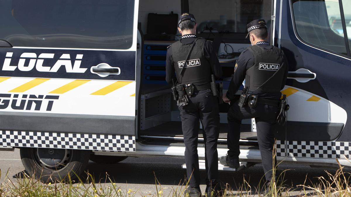 Policía Local de Sagunt, en un control