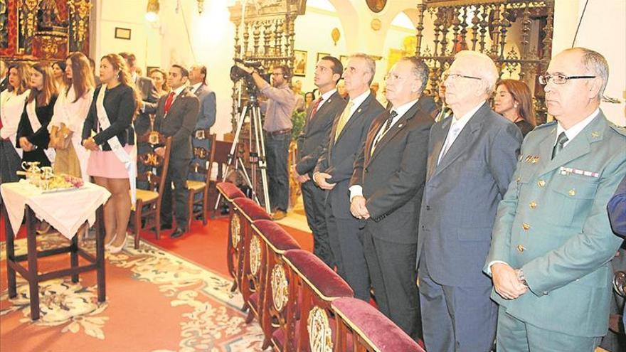 Molina ofrenda los frutos a la Virgen de Araceli