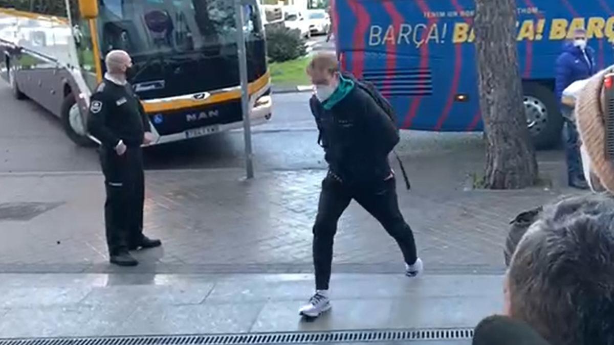 El Barça llega a Madrid para jugar con el Rayo