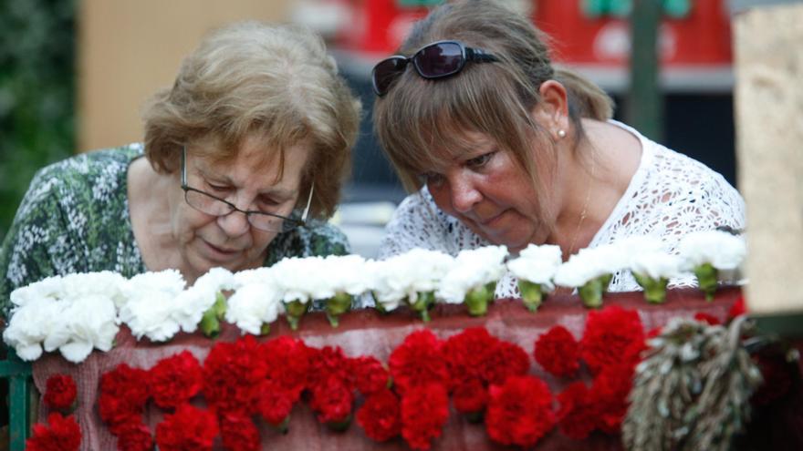 El Ayuntamiento de Córdoba agiliza los trámites para montar las cruces de mayo en su 100 aniversario