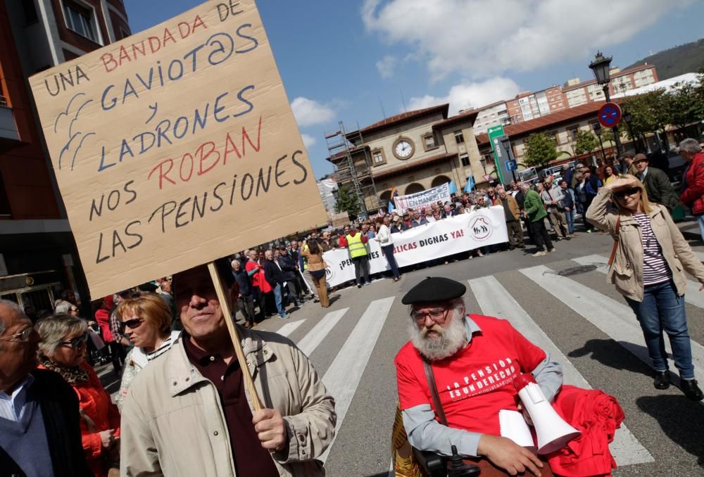 Manifestación de los pensionistas en Oviedo