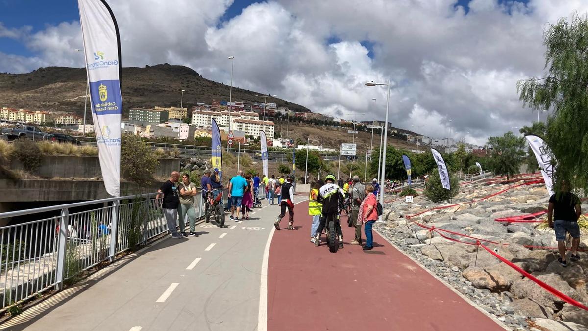 El lagartario preparado para la prueba motociclista.