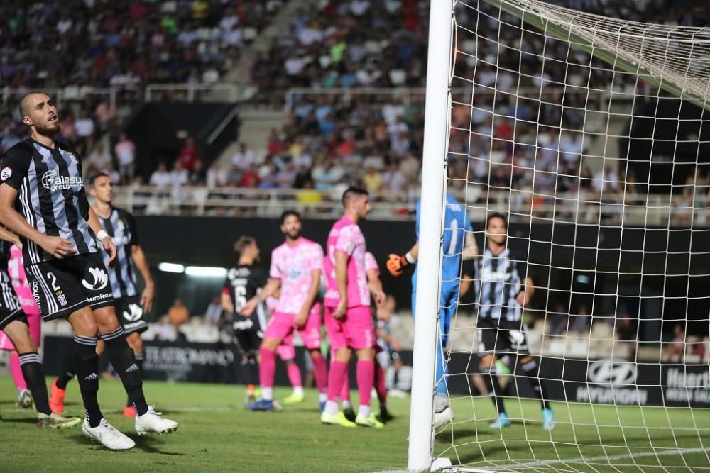 El FC Cartagena da por bueno el empate