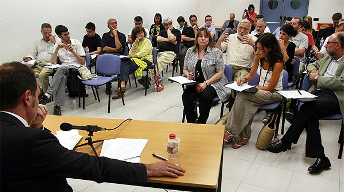 EL PERIÓDICO debat amb 23 ciutadans la reforma política