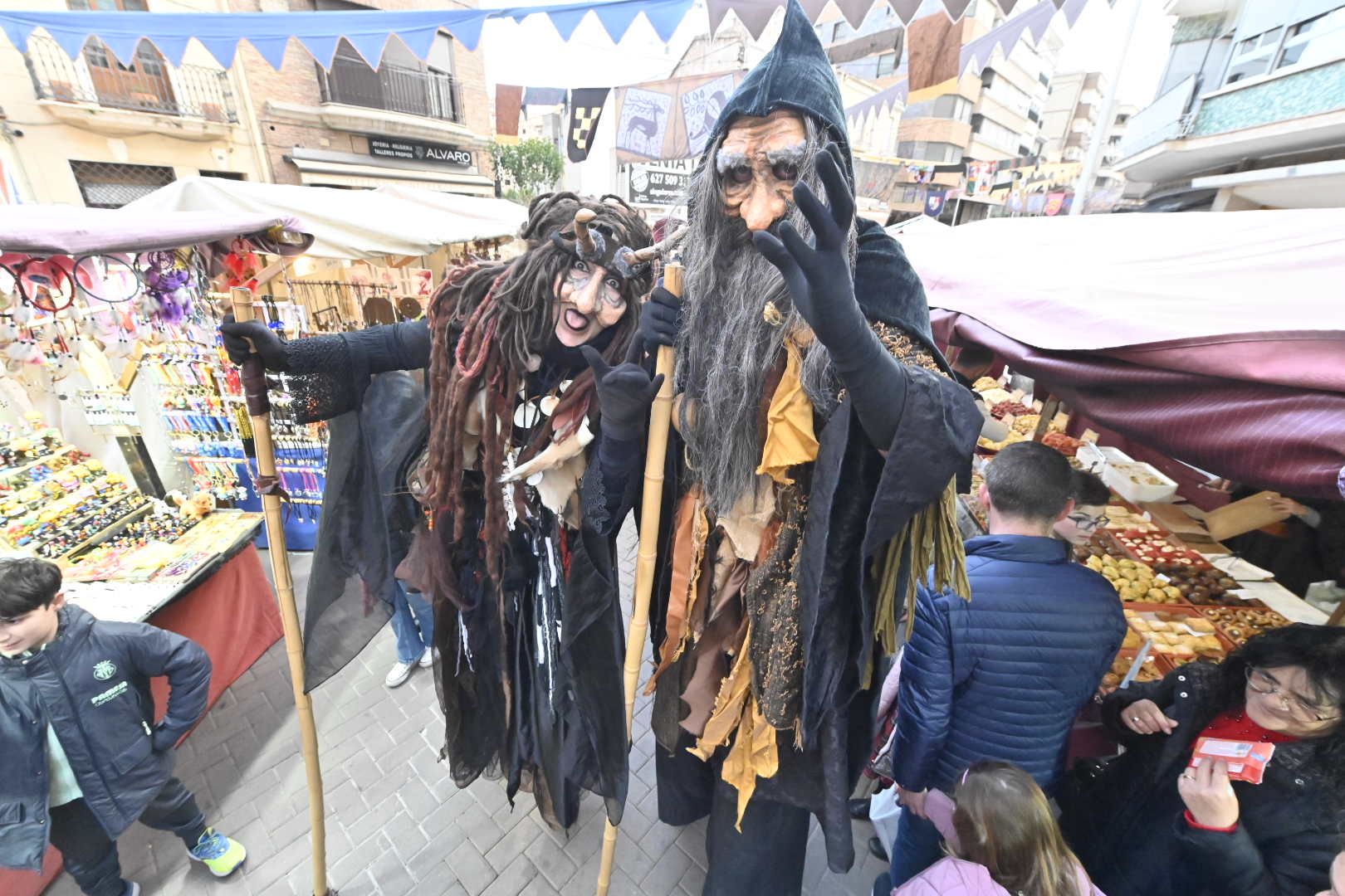 Acércate en imágenes al mercado medieval de Vila-real