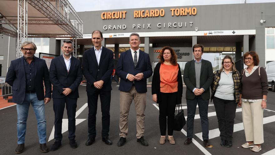 Bus nocturno para vivir la fiesta motera del GP de Cheste
