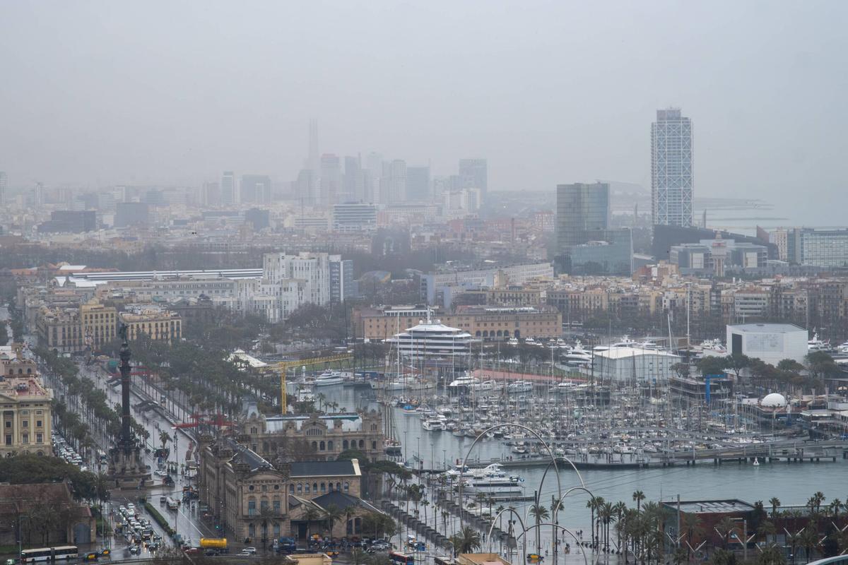 Temporal de lluvias en Barcelona el día 13 de febrero de 2026.