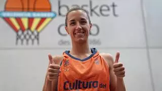 "Es un honor ser la segunda capitana del Valencia Basket"