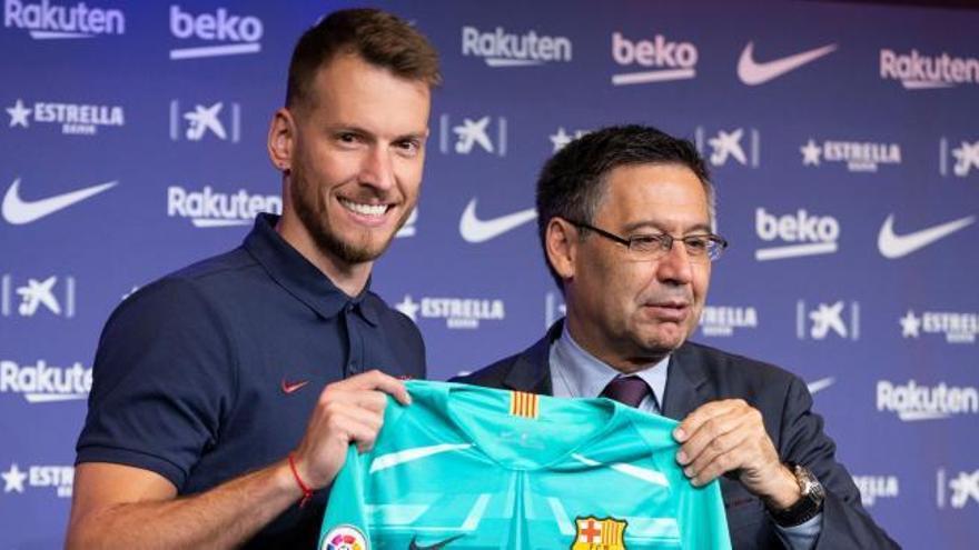 Neto: "El principal motivo de venir al Barça es luchar por la Champions"