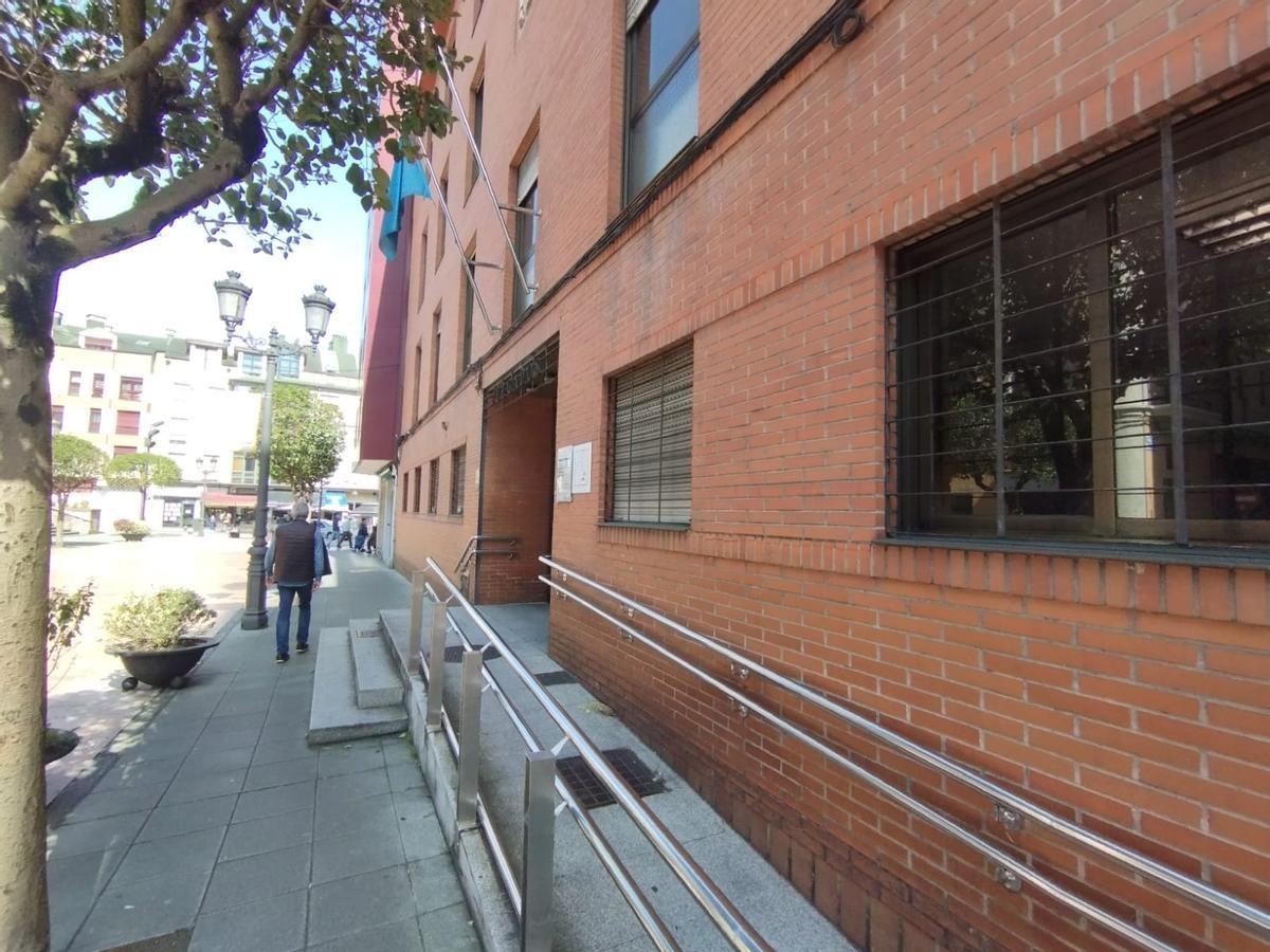 Las instalaciones de los antiguos juzgados en la calle Dorado.