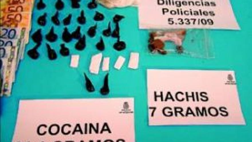 Desaparecen los grandes ´narcopisos´ de Cáceres y la venta de droga se dispersa