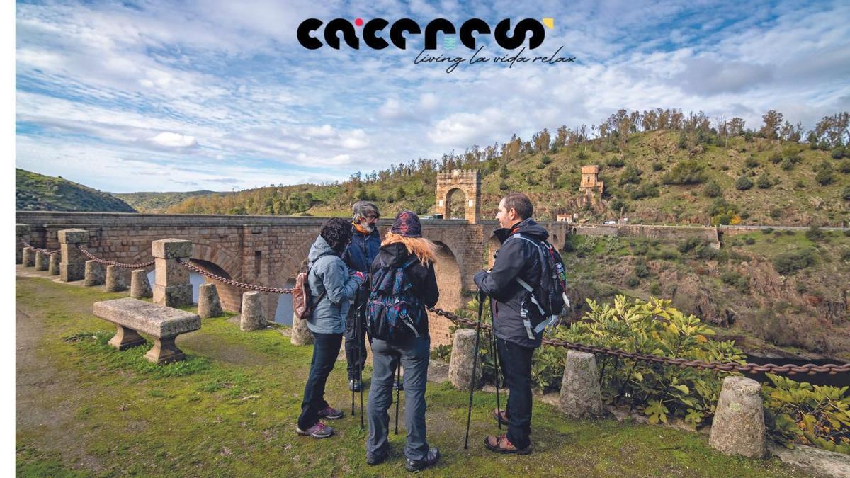 Puente Romano de Alcántara. Una obra maestra de la ingeniería romana, aún en uso.