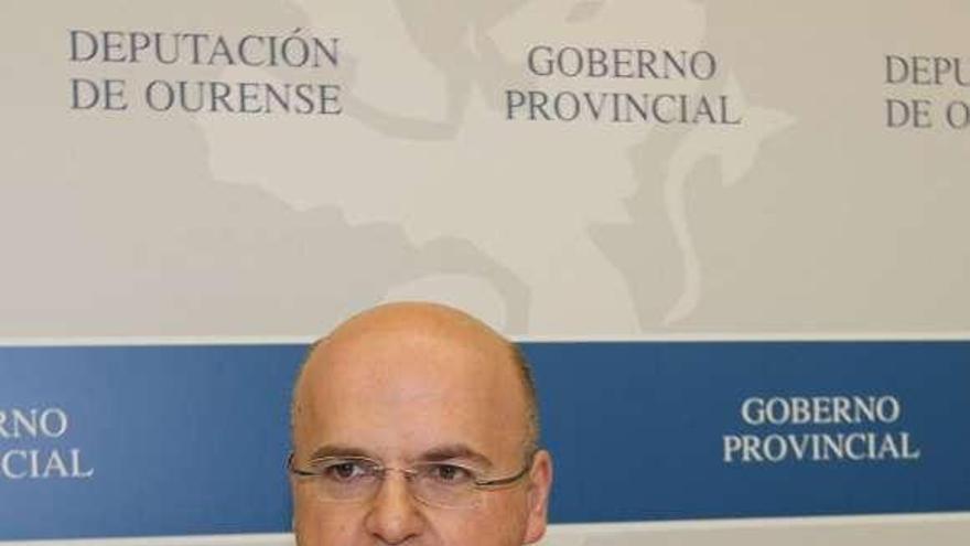 Manuel Baltar, ayer, en la Diputación.  // Iñaki Osorio