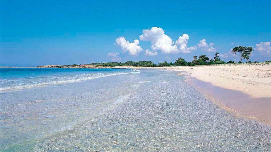 La playa d&#039;es Carbó en la Colònia de Sant Jordi.